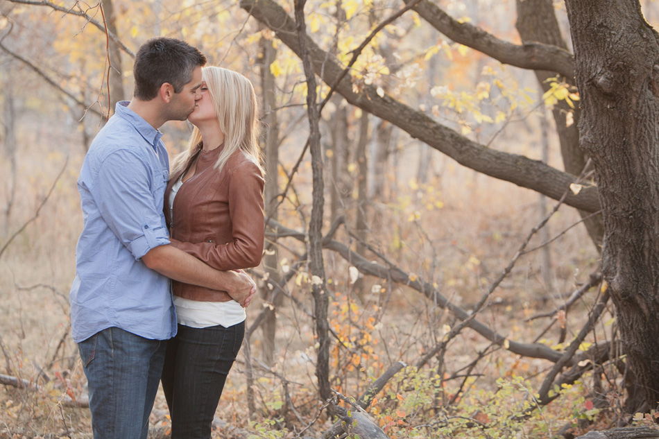 Chelsey + Kevin :: Engaged Kampphotography Winnipeg Wedding Photographers You and Me Session 