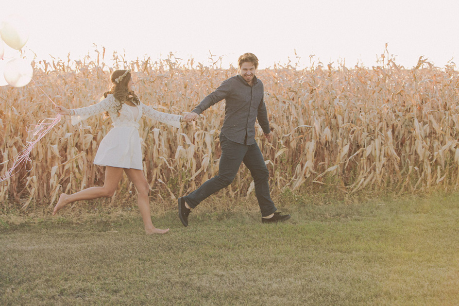 Lynsey + Brendon :: Engaged Kampphotography Winnipeg Wedding Photographers You and Me Session 