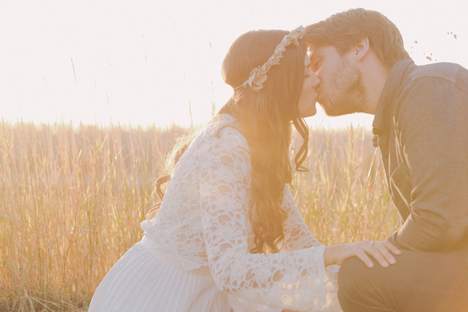 Lynsey + Brendon :: Engaged Kampphotography Winnipeg Wedding Photographers You and Me Session 