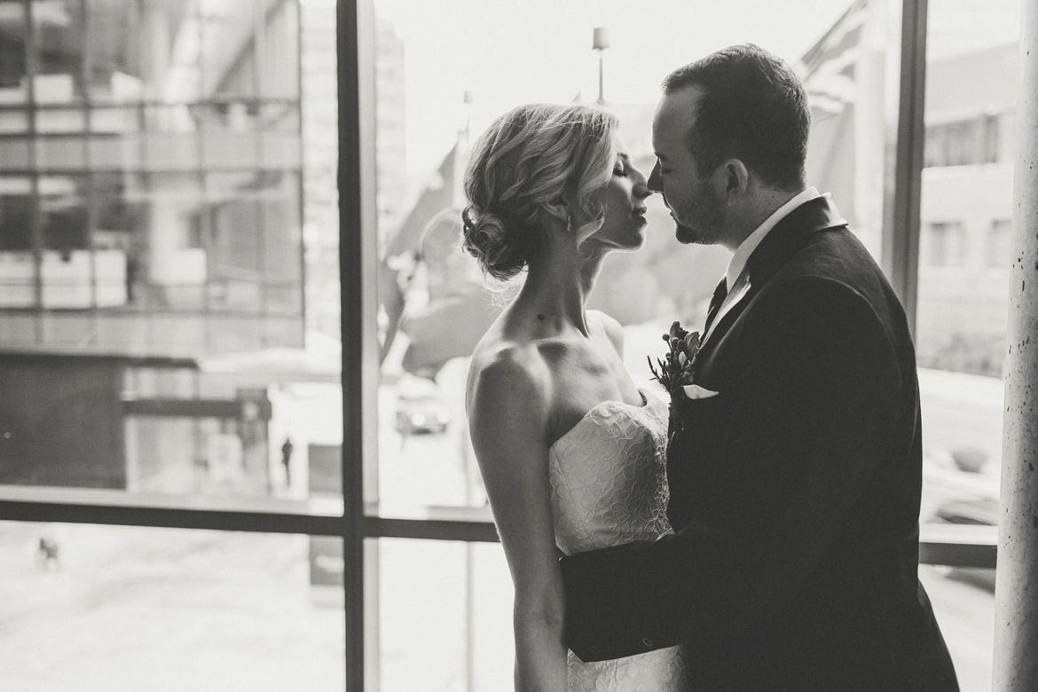 Emily + Brock :: Winnipeg Winter Wedding Featured Work Kampphotography Winnipeg Wedding Photographers 