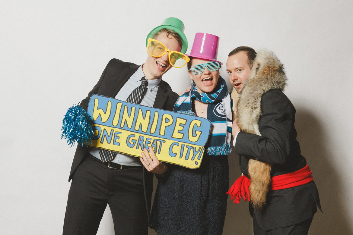 Emily + Brock :: The Awesome Booth Kampphotography Winnipeg Wedding Photographers 