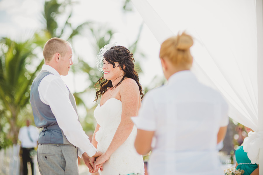 Kaley + Cody :: Dominican Republic Vow Renewal Kampphotography Destination Wedding Kampphotography Winnipeg Wedding Photographers 