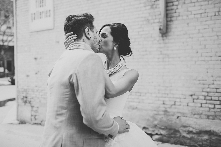 Jenny + Keith :: Winnipeg Wedding Kampphotography Winnipeg Wedding Photographers 