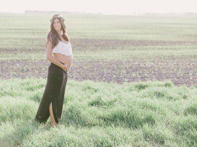 Lynsey + Brendon + Theo + ??? :: Family & Maternity Session