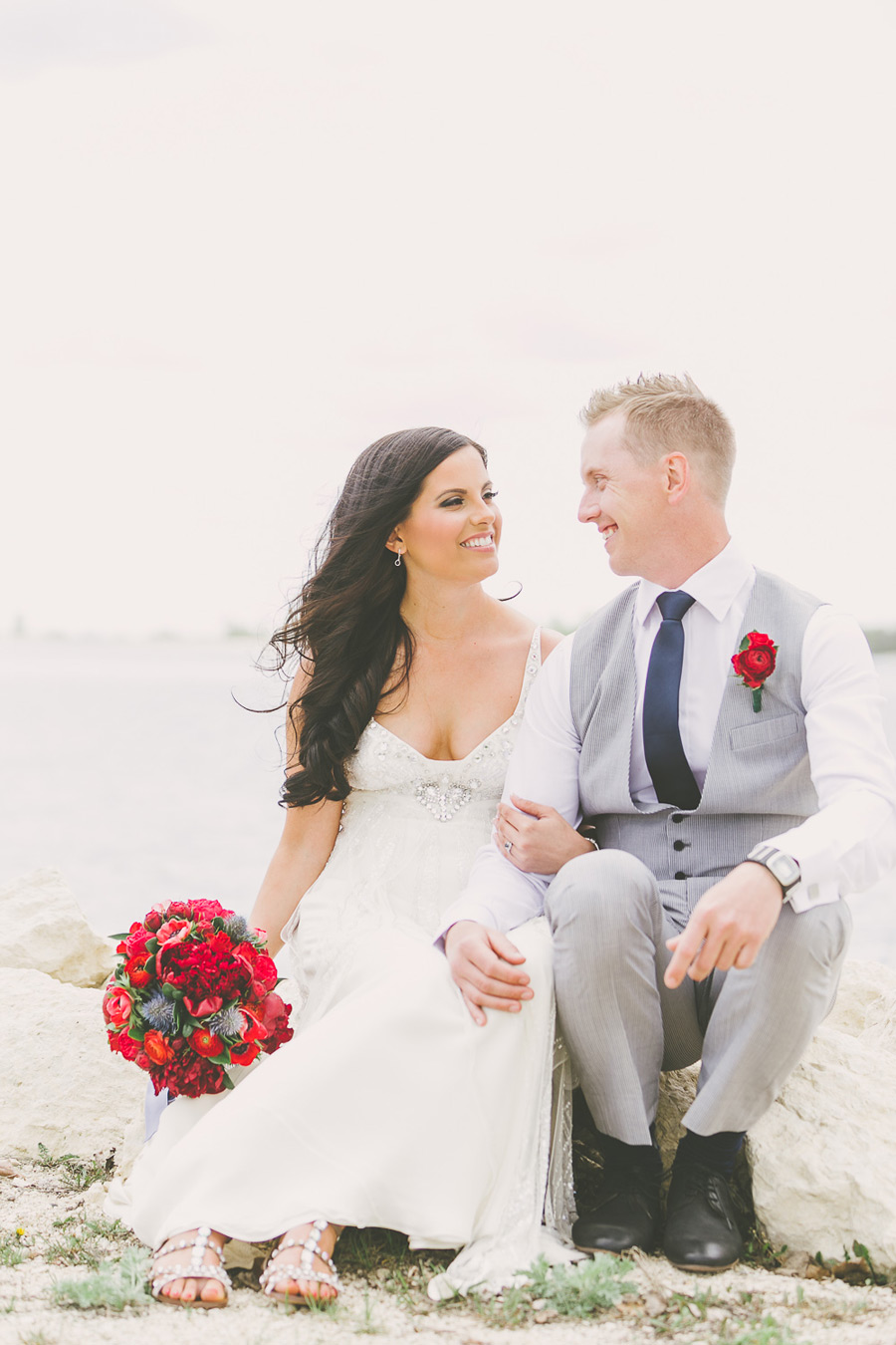 Jenna + Brett :: Gimli Wedding Kampphotography Winnipeg Wedding Photographers 