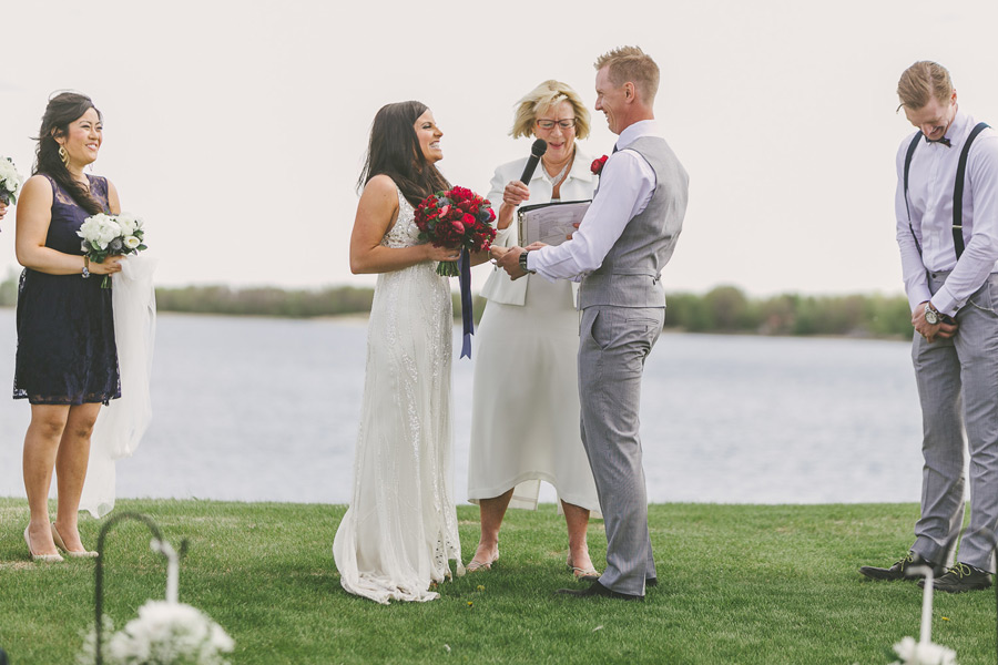 Jenna + Brett :: Gimli Wedding Kampphotography Winnipeg Wedding Photographers 