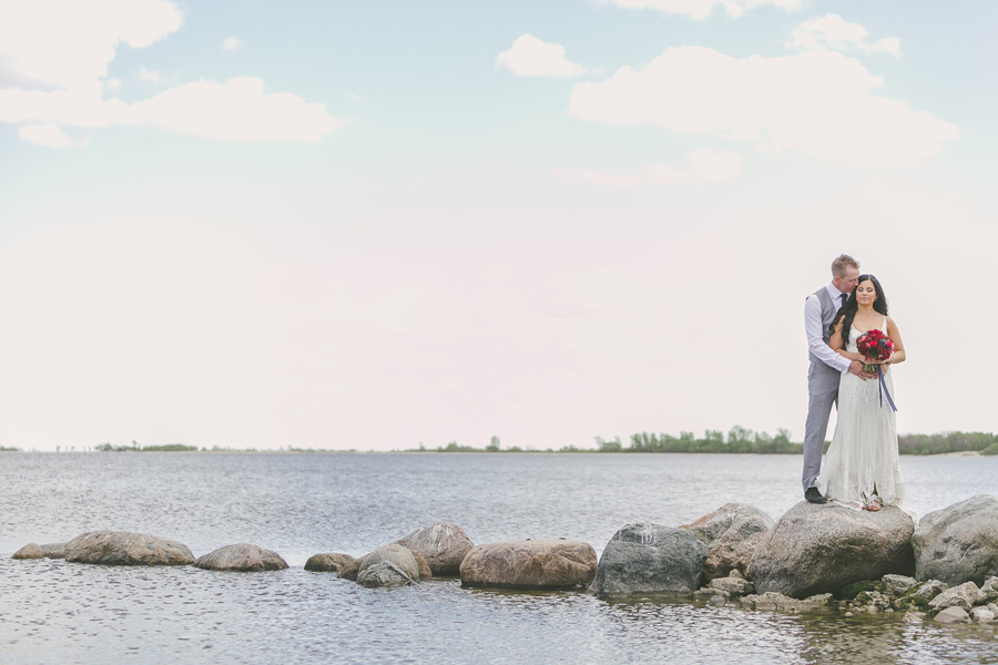 Jenna + Brett :: Gimli Wedding Kampphotography Winnipeg Wedding Photographers 