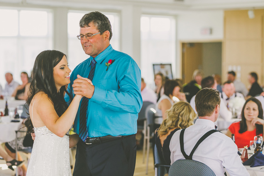 Jenna + Brett :: Gimli Wedding Kampphotography Winnipeg Wedding Photographers 