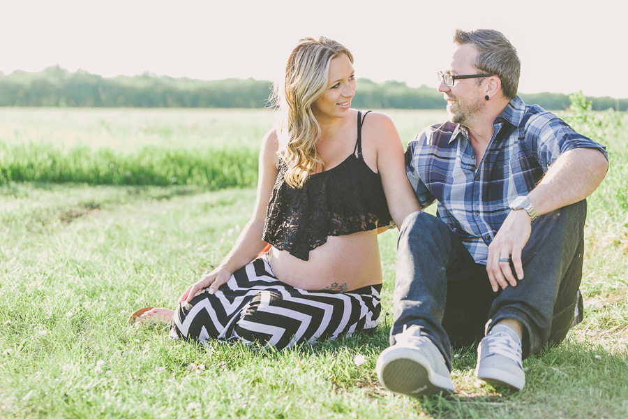 Amanda + Corey + ???? :: Maternity Session Kampphotography Winnipeg Family Session Kampphotography Winnipeg Maternity Photographers Kampphotography Winnipeg Wedding Photographers Portrait Session 