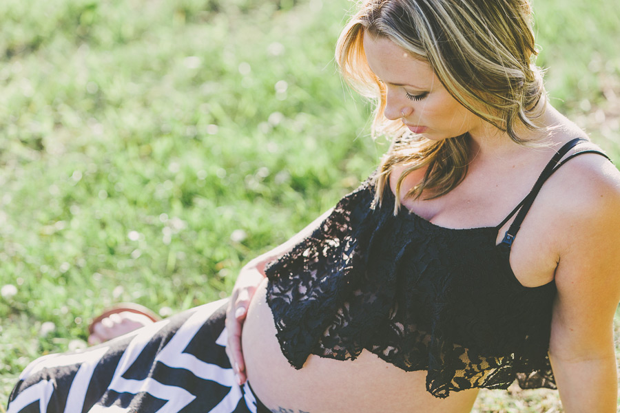 Amanda + Corey + ???? :: Maternity Session Kampphotography Winnipeg Family Session Kampphotography Winnipeg Maternity Photographers Kampphotography Winnipeg Wedding Photographers Portrait Session 