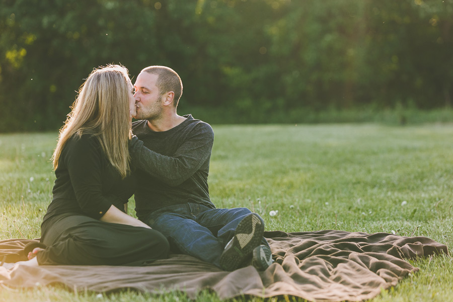 Roxanne + Mitch :: You + Me Session Kampphotography Winnipeg Wedding Photographers You and Me Session 