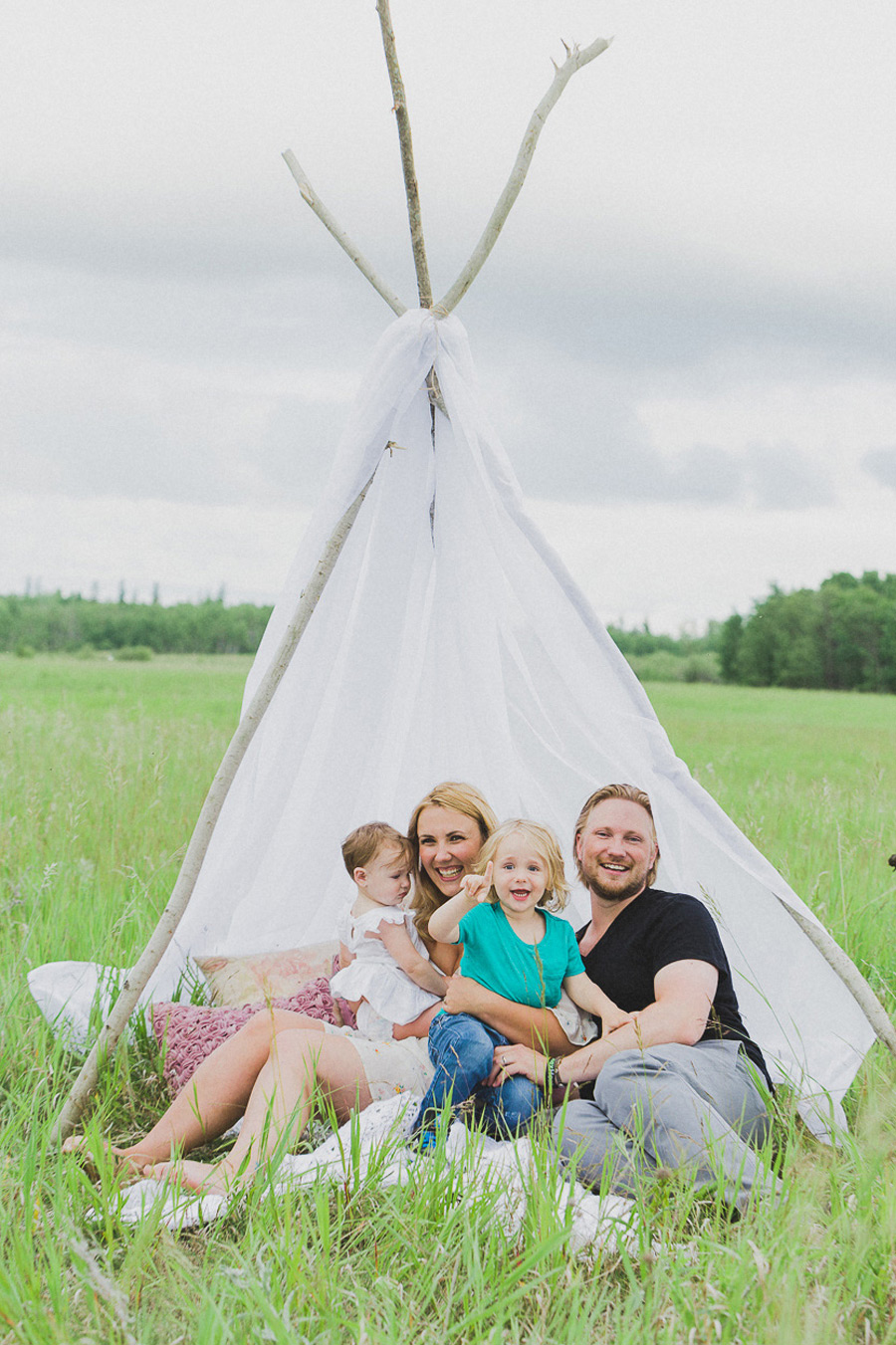 The Whitlaws :: Family Session Kampphotography Winnipeg Family Session 