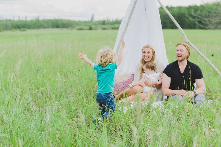 The Whitlaws :: Family Session Kampphotography Winnipeg Family Session 