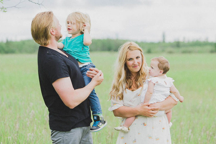 The Whitlaws :: Family Session Kampphotography Winnipeg Family Session 