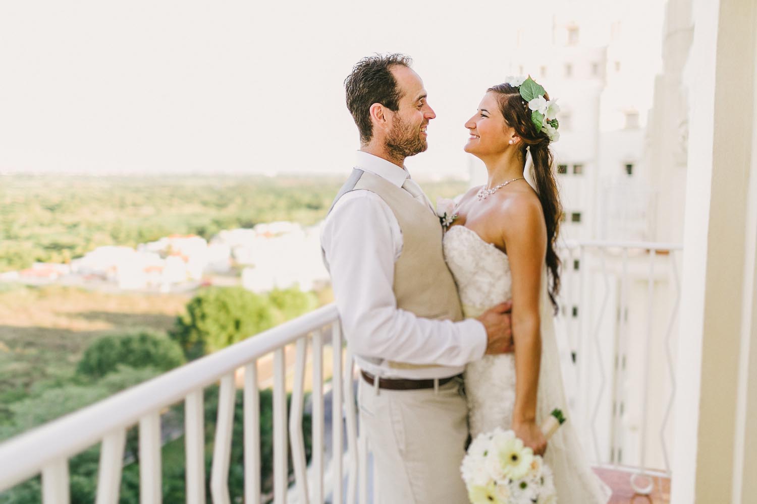 Vanessa + Brian // RIU Vallarta Wedding Kampphotography Destination Wedding 