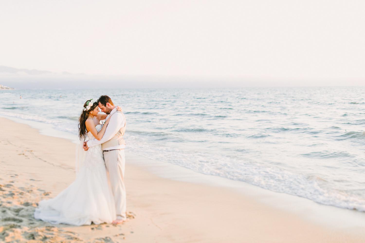 Vanessa + Brian // RIU Vallarta Wedding Kampphotography Destination Wedding 