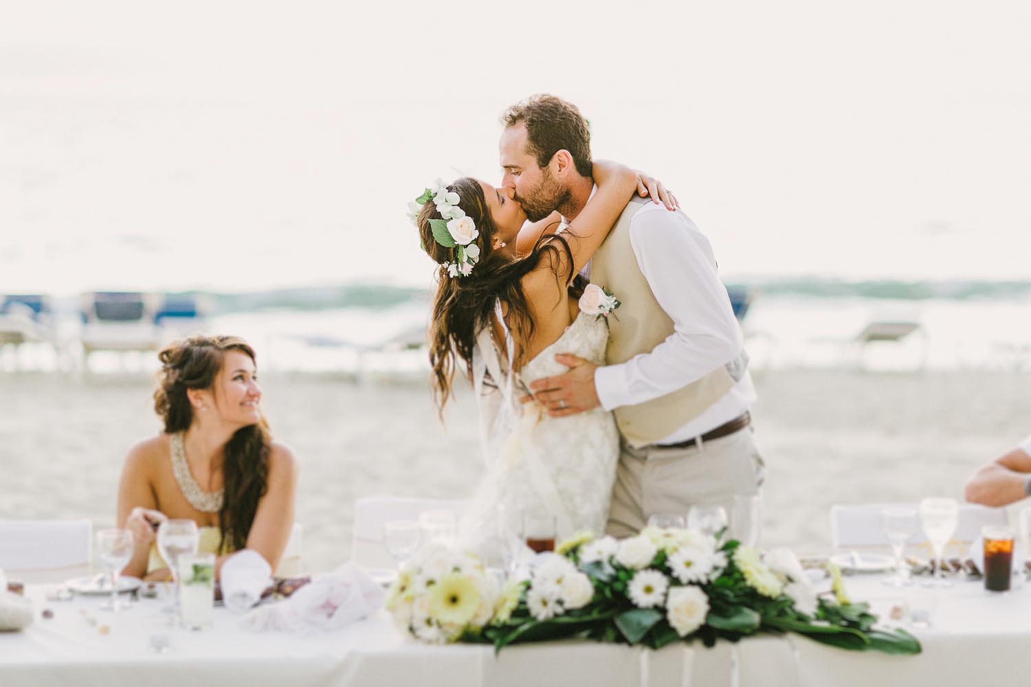 Vanessa + Brian // RIU Vallarta Wedding Kampphotography Destination Wedding 