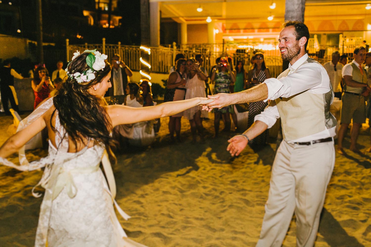 Vanessa + Brian // RIU Vallarta Wedding Kampphotography Destination Wedding 