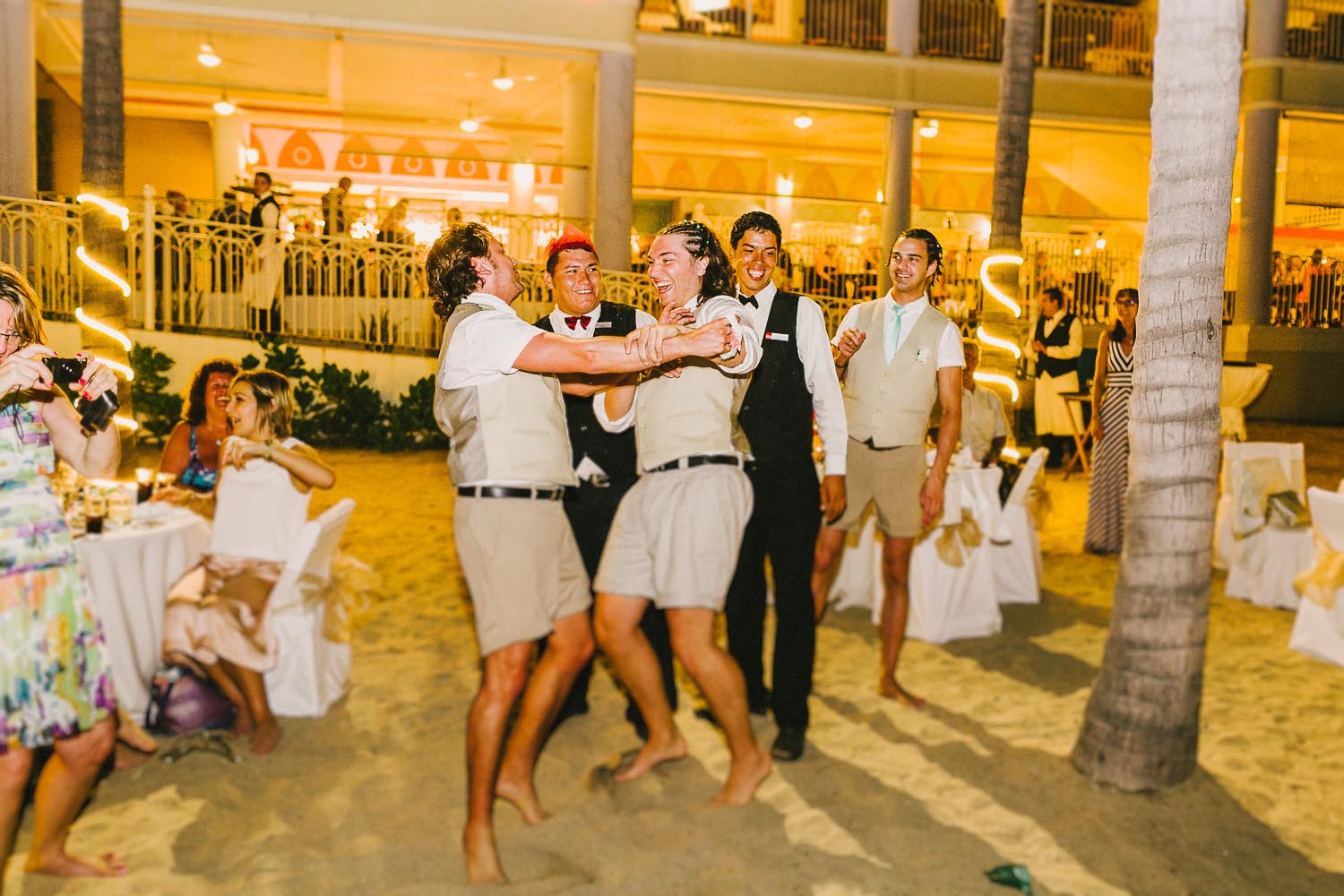 Vanessa + Brian // RIU Vallarta Wedding Kampphotography Destination Wedding 