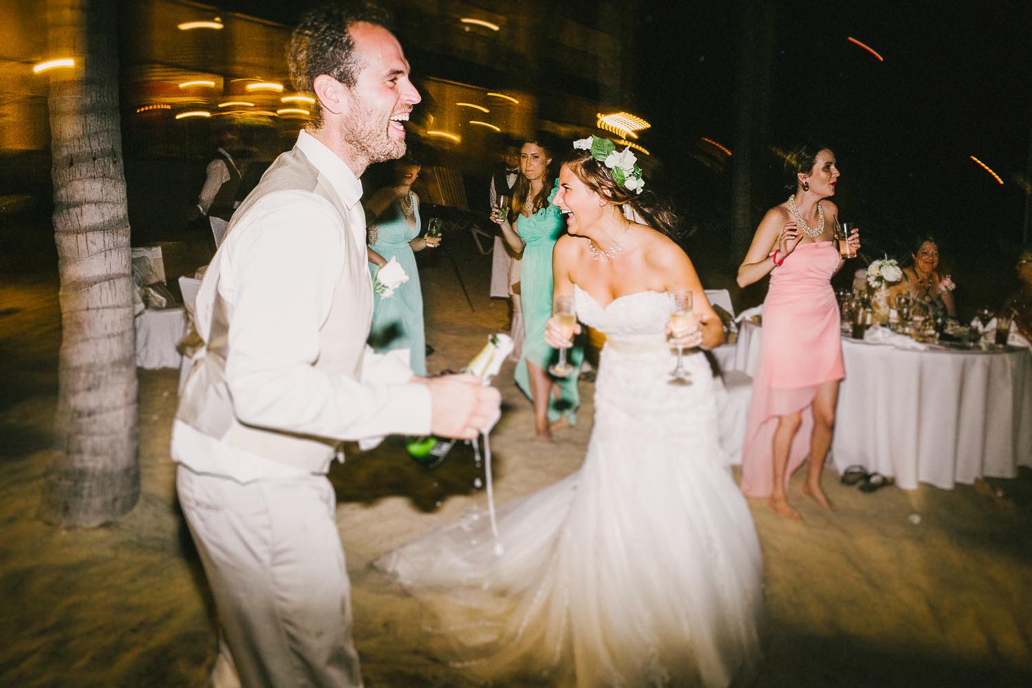 Vanessa + Brian // RIU Vallarta Wedding Kampphotography Destination Wedding 