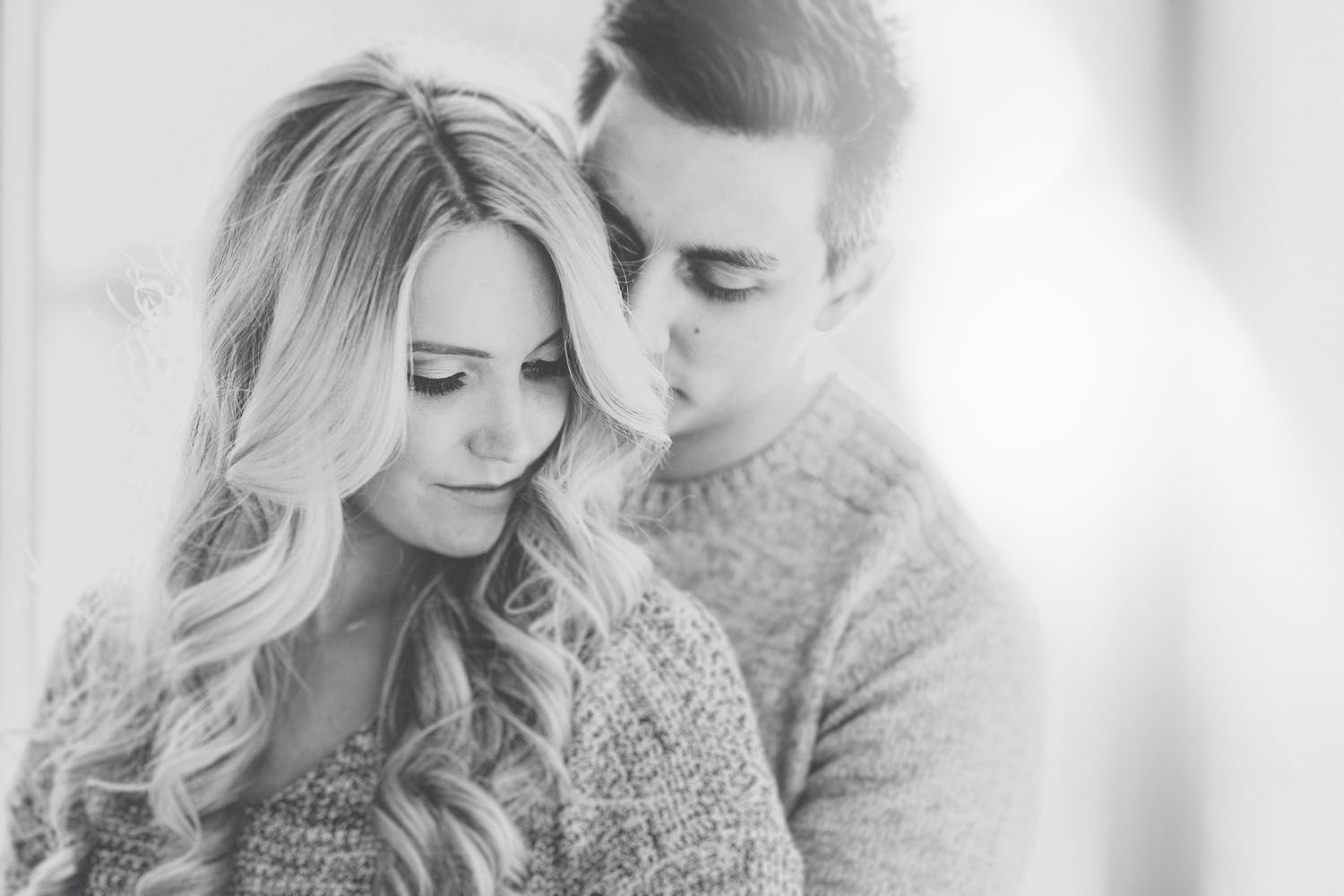 Kelsie + Logan // Sneak Peek Kampphotography Winnipeg Wedding Photographers You and Me Session 