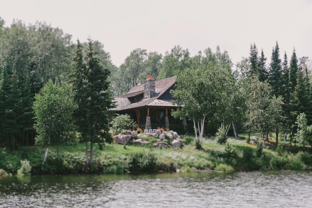 Stephanie + Kent // Minaki Wedding Kampphotography Winnipeg Wedding Photographers 