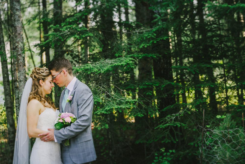 Stephanie + Kent // Minaki Wedding Kampphotography Winnipeg Wedding Photographers 