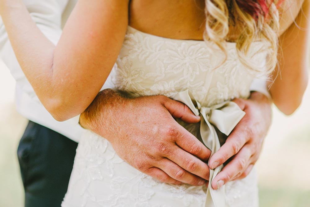 Karen + Alex // Cooks Creek Wedding Kampphotography Winnipeg Wedding Photographers 