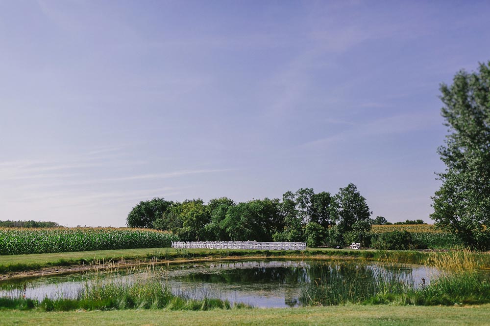 Karen + Alex // Cooks Creek Wedding Kampphotography Winnipeg Wedding Photographers 