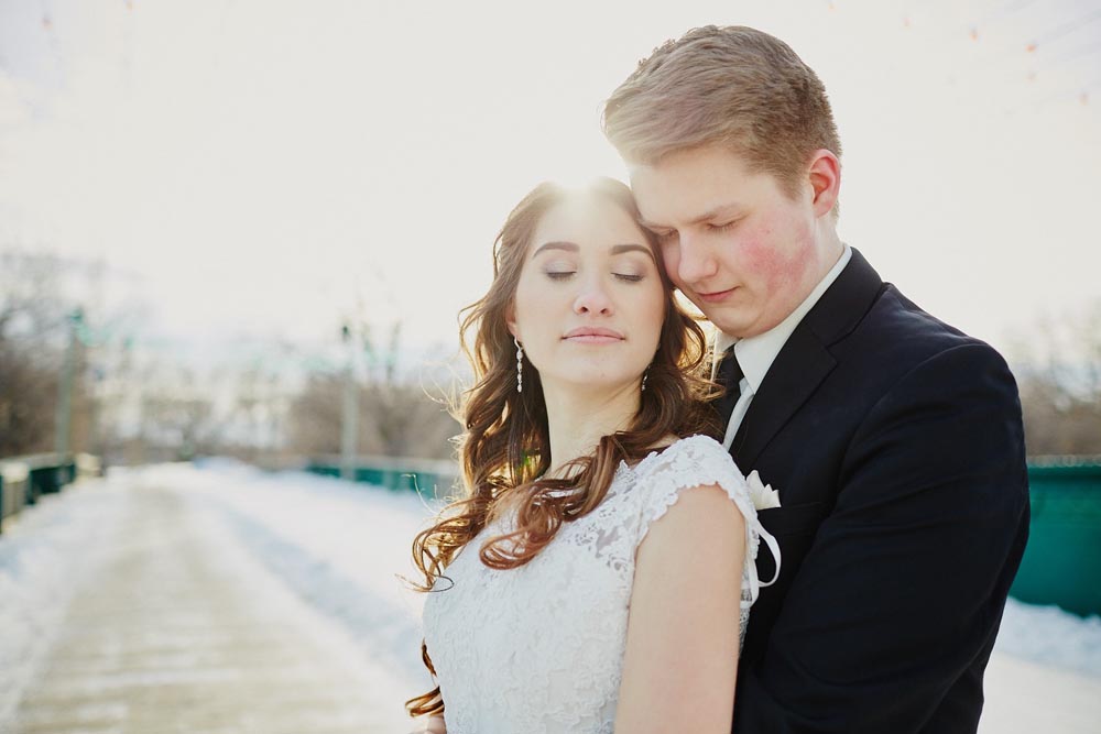 Victoria + Elijah Kampphotography Winnipeg Wedding Photographers 