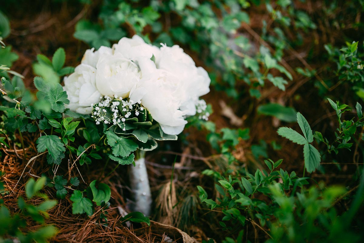 Laura + Justin Kampphotography Winnipeg Wedding Photographers 