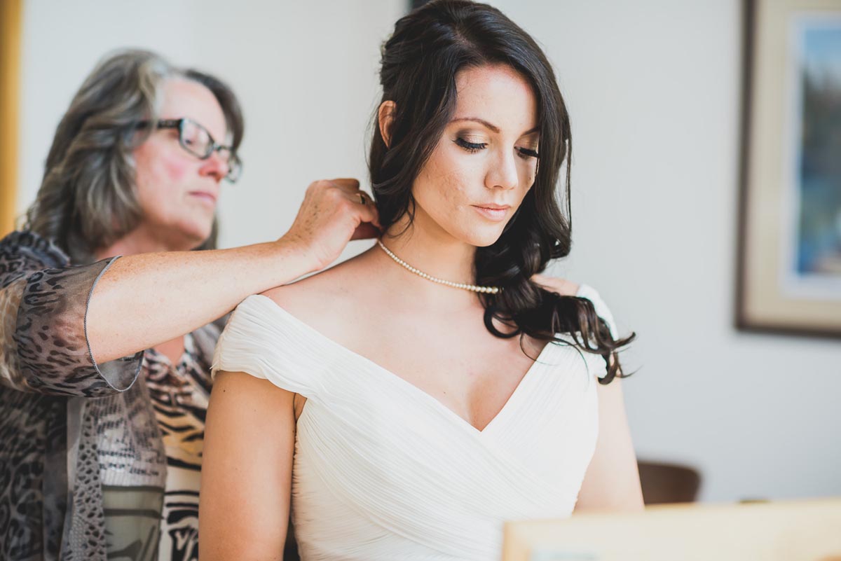 Laura + Justin Kampphotography Winnipeg Wedding Photographers 