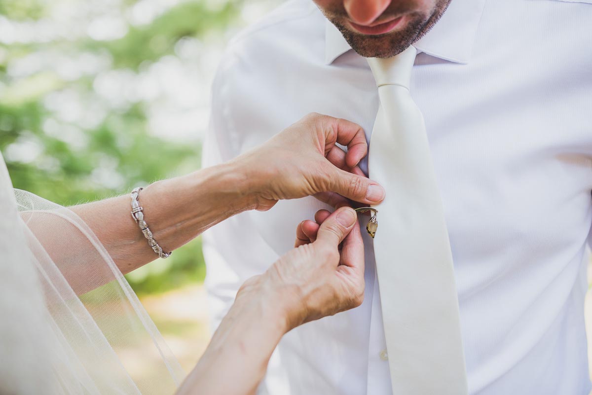 Laura + Justin Kampphotography Winnipeg Wedding Photographers 