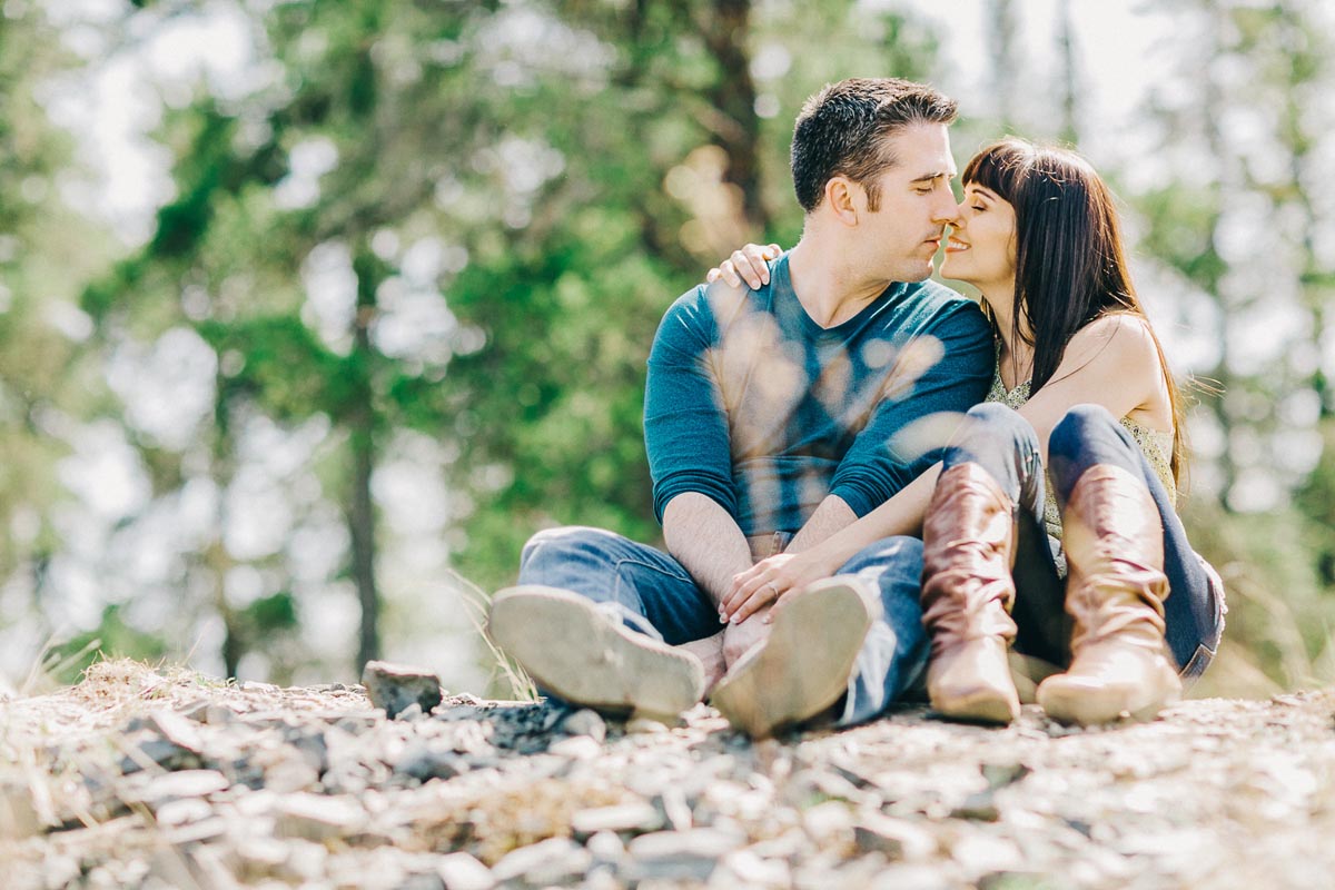 Shannon + Ross Kampphotography Winnipeg Wedding Photographers You and Me Session 