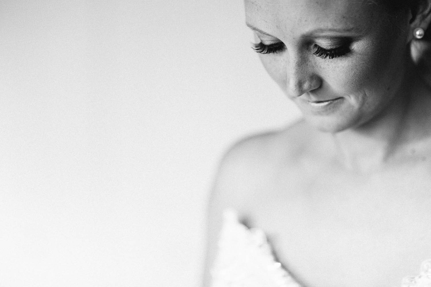 Lisa + Mike Kampphotography Winnipeg Wedding Photographers 