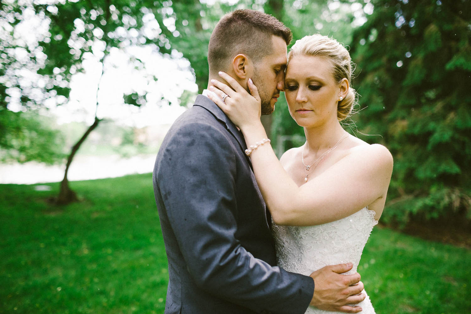 Lisa + Mike Kampphotography Winnipeg Wedding Photographers 