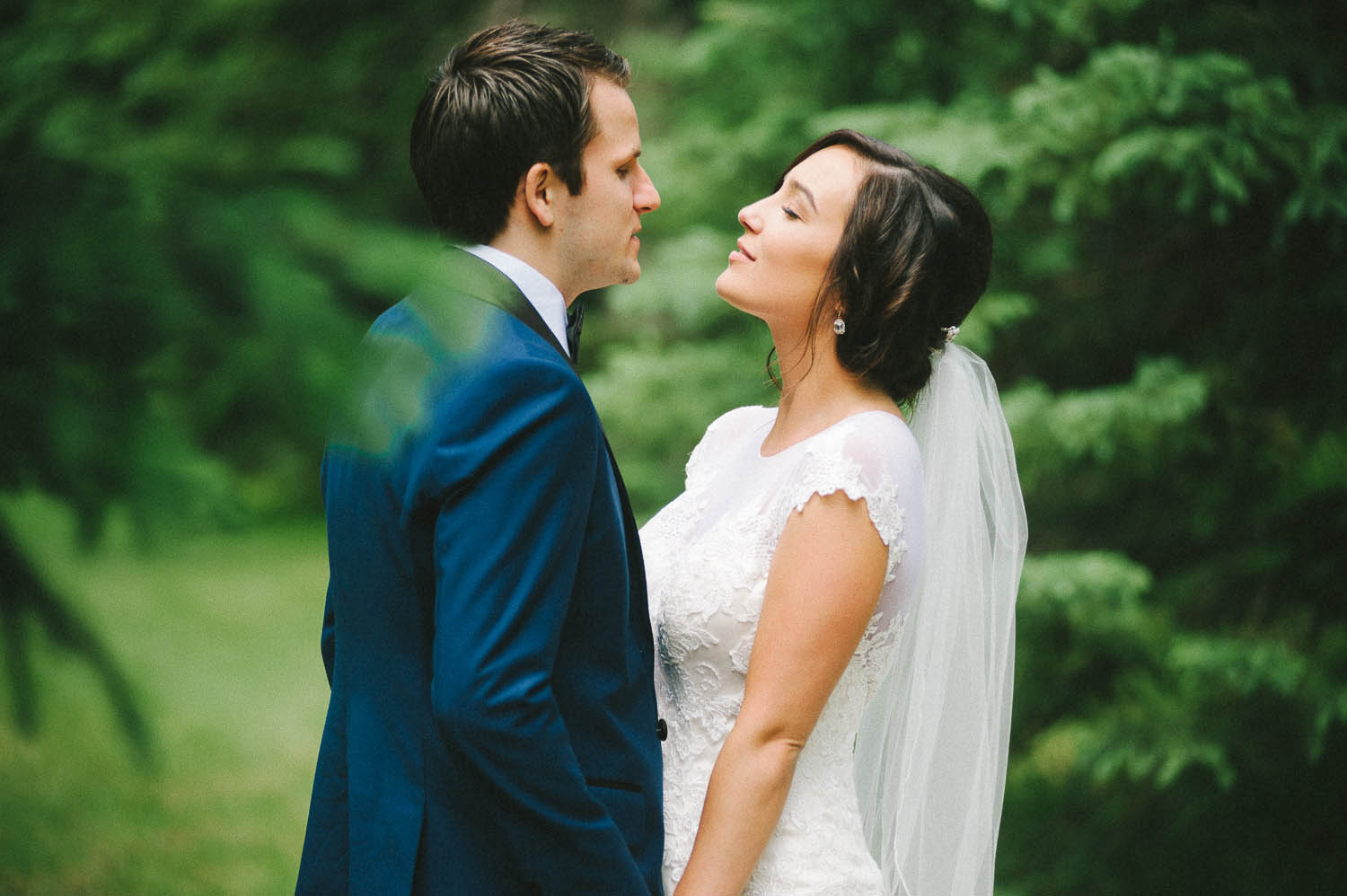 Kiera + Steve Kampphotography Winnipeg Wedding Photographers 