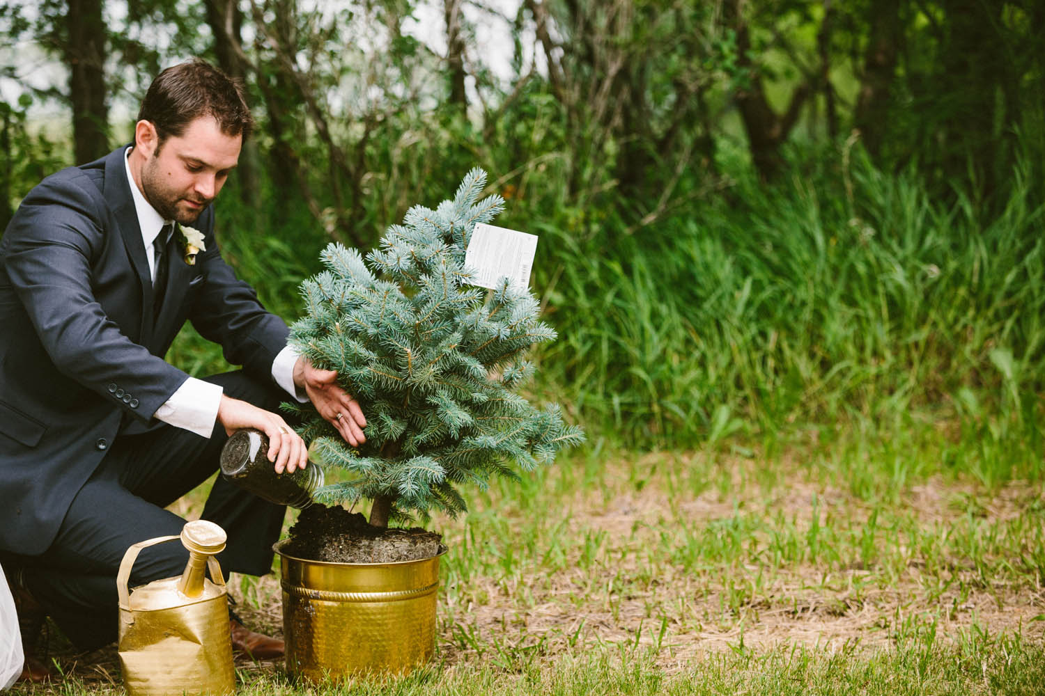 Ashlee + Tyler Kampphotography Winnipeg Wedding Photographers 