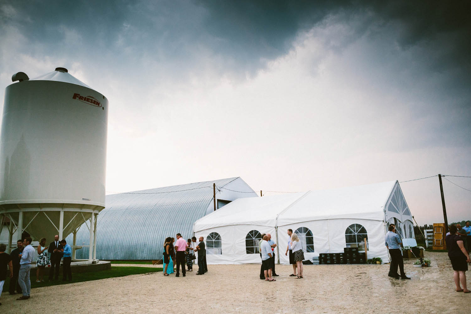 Ashlee + Tyler Kampphotography Winnipeg Wedding Photographers 