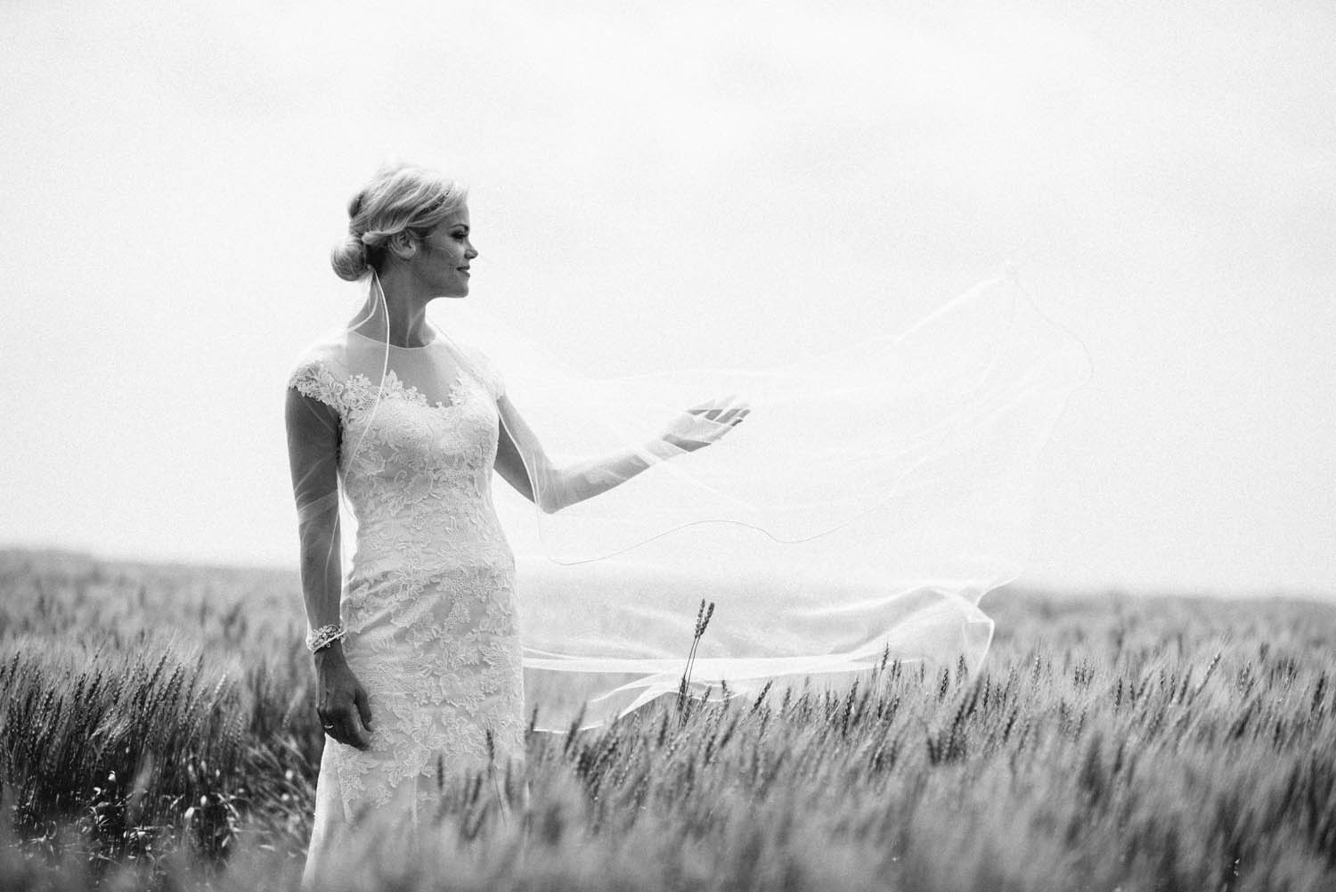 Lindsay + Maciek Featured Work Kampphotography Winnipeg Wedding Photographers 