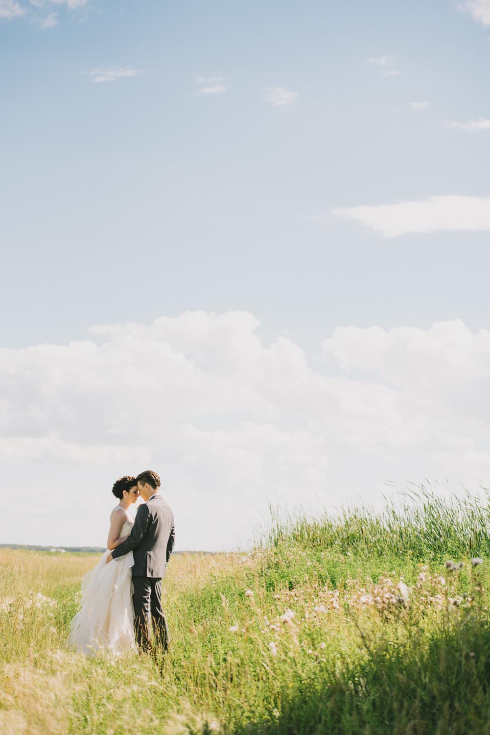 Becky + Trevor Kampphotography Winnipeg Wedding Photographers 