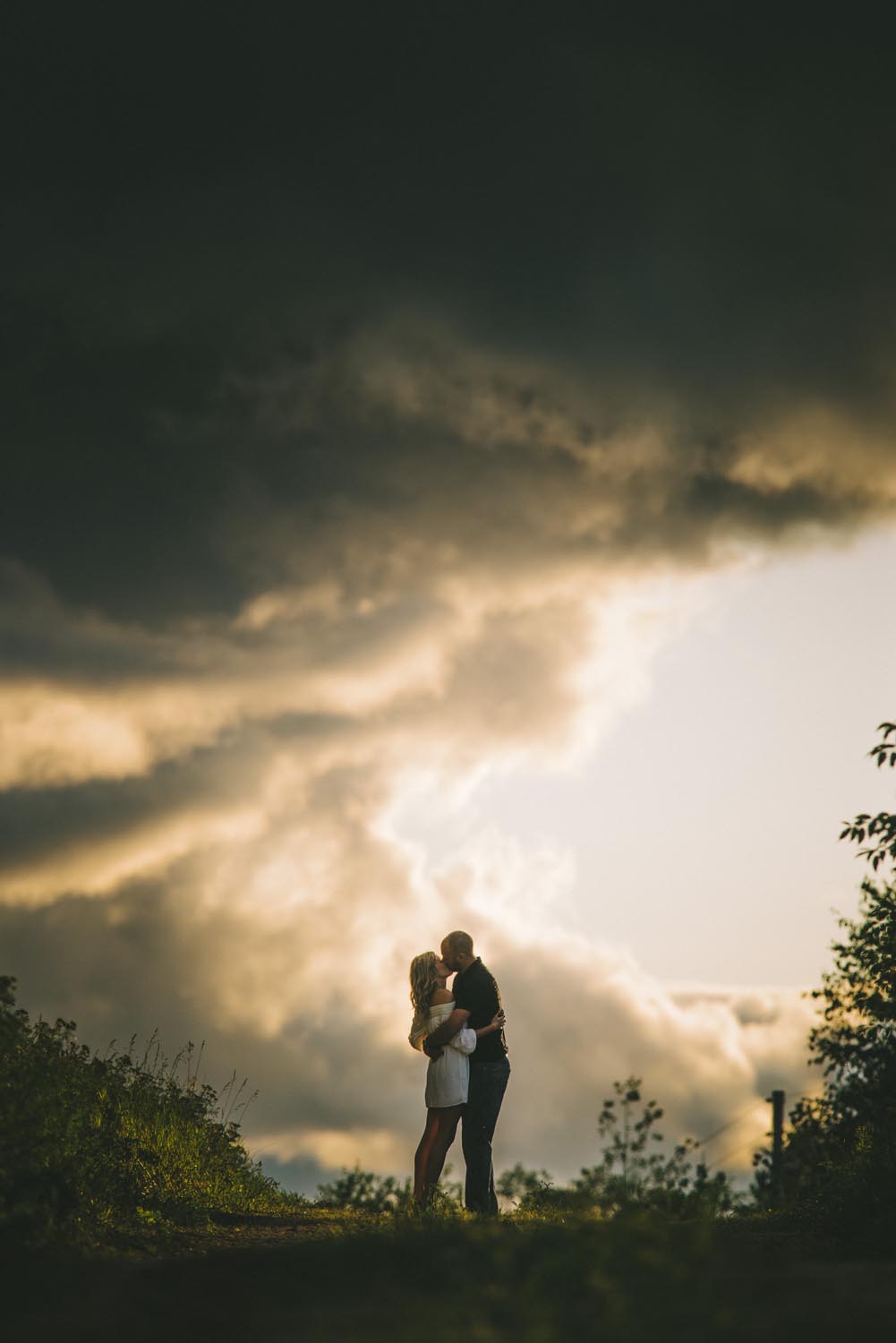 Krista + Derek Kampphotography Winnipeg Wedding Photographers You and Me Session 