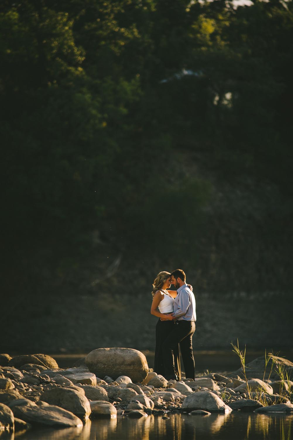 Ashley + Taylor Kampphotography Winnipeg Wedding Photographers You and Me Session 