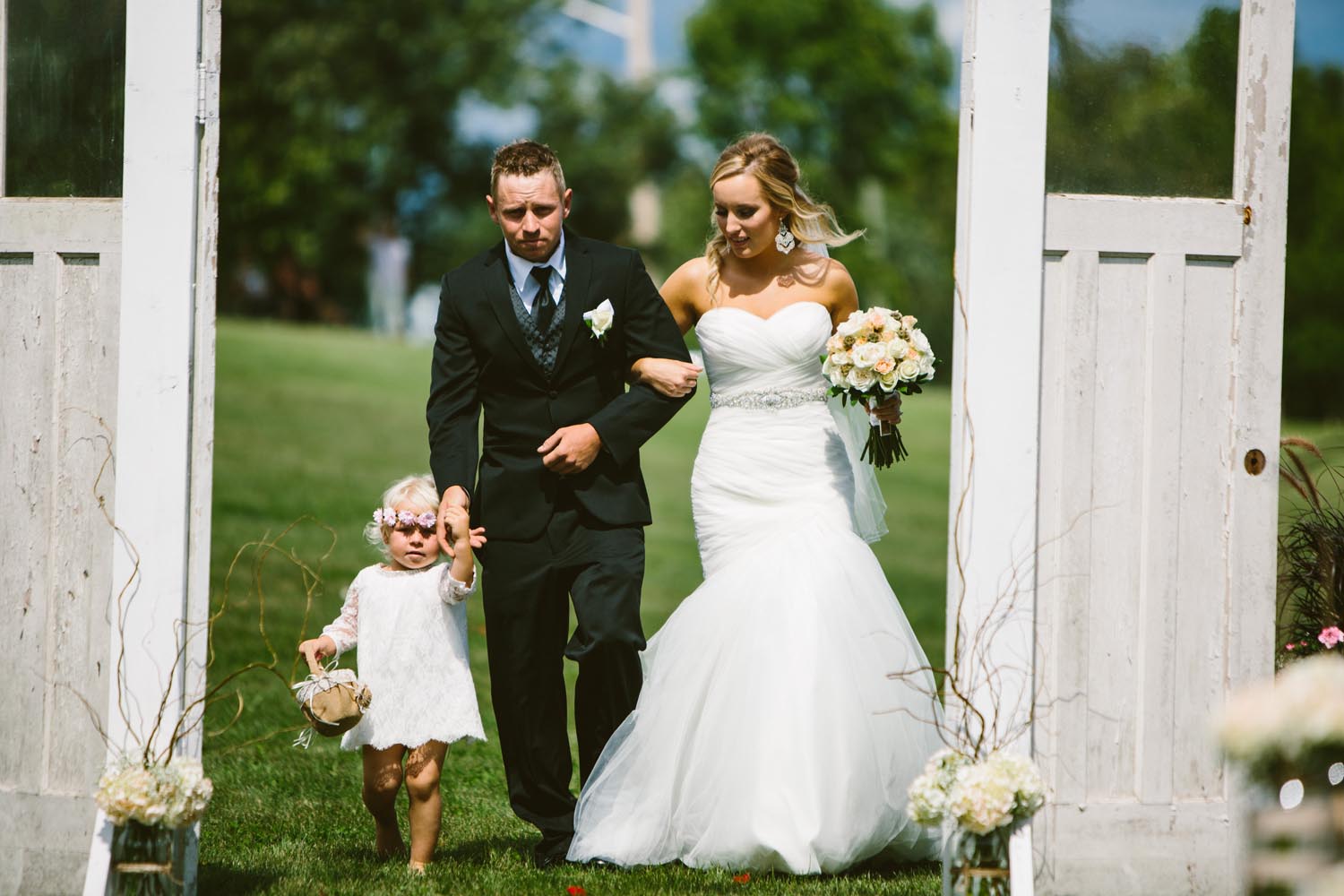 Shawna + Joey Kampphotography Winnipeg Wedding Photographers 