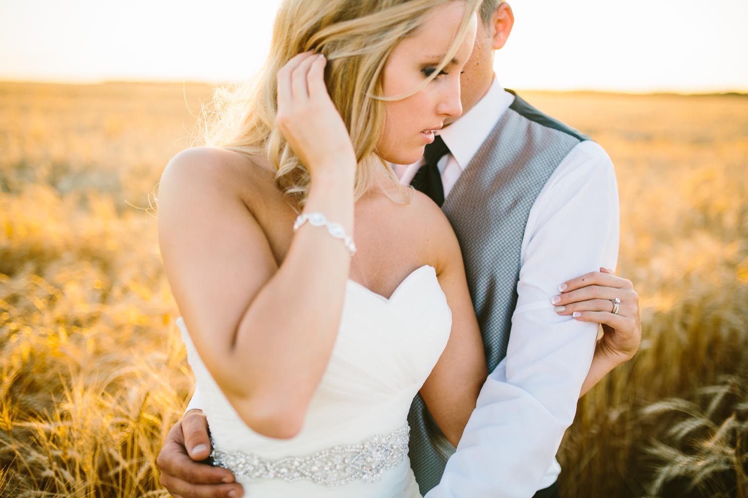 Shawna + Joey Kampphotography Winnipeg Wedding Photographers 