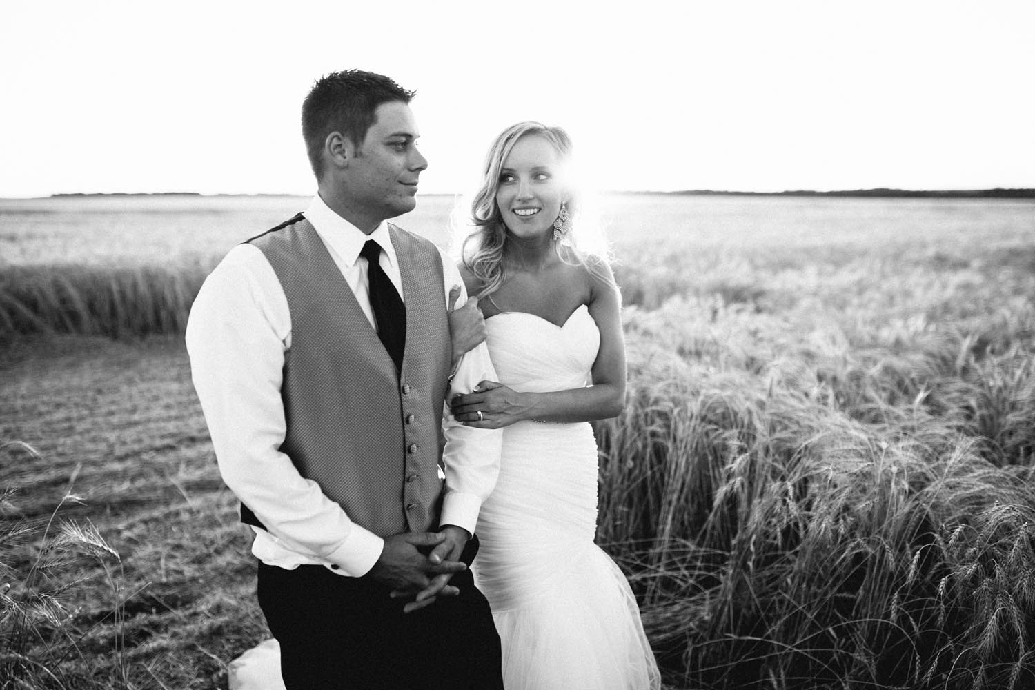 Shawna + Joey Kampphotography Winnipeg Wedding Photographers 