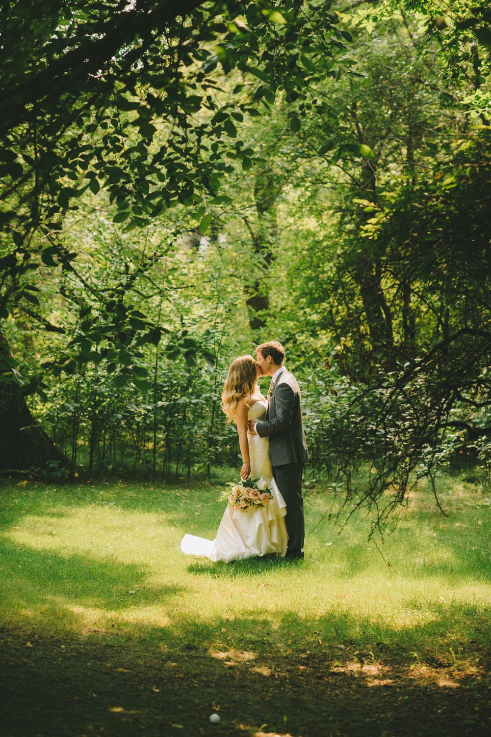 Kyla + Jared Kampphotography Winnipeg Wedding Photographers 
