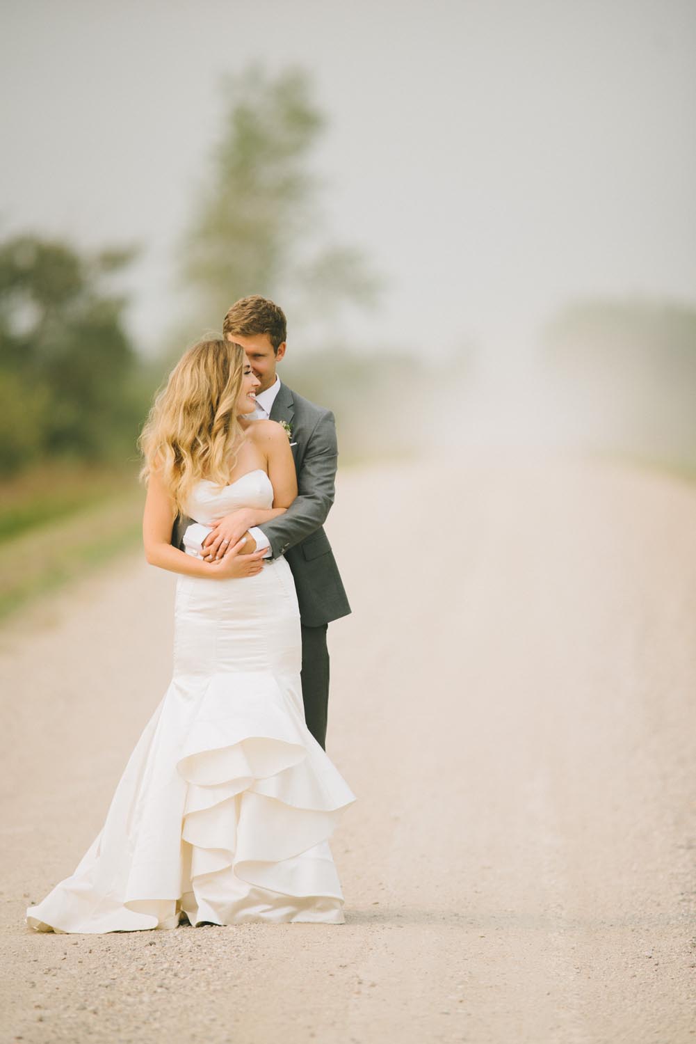 Kyla + Jared Kampphotography Winnipeg Wedding Photographers 