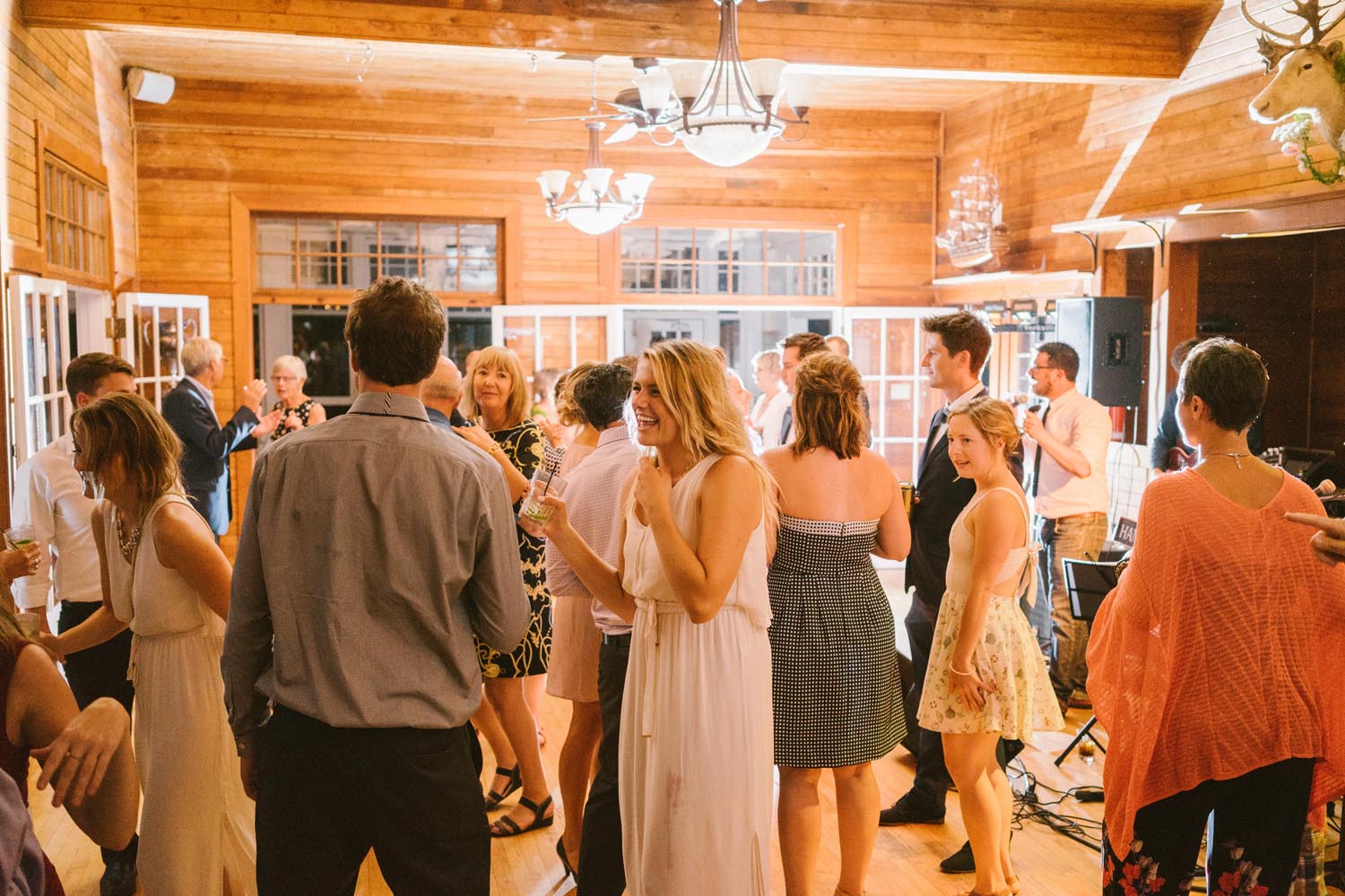 Karen + Gavin Kampphotography Winnipeg Wedding Photographers 