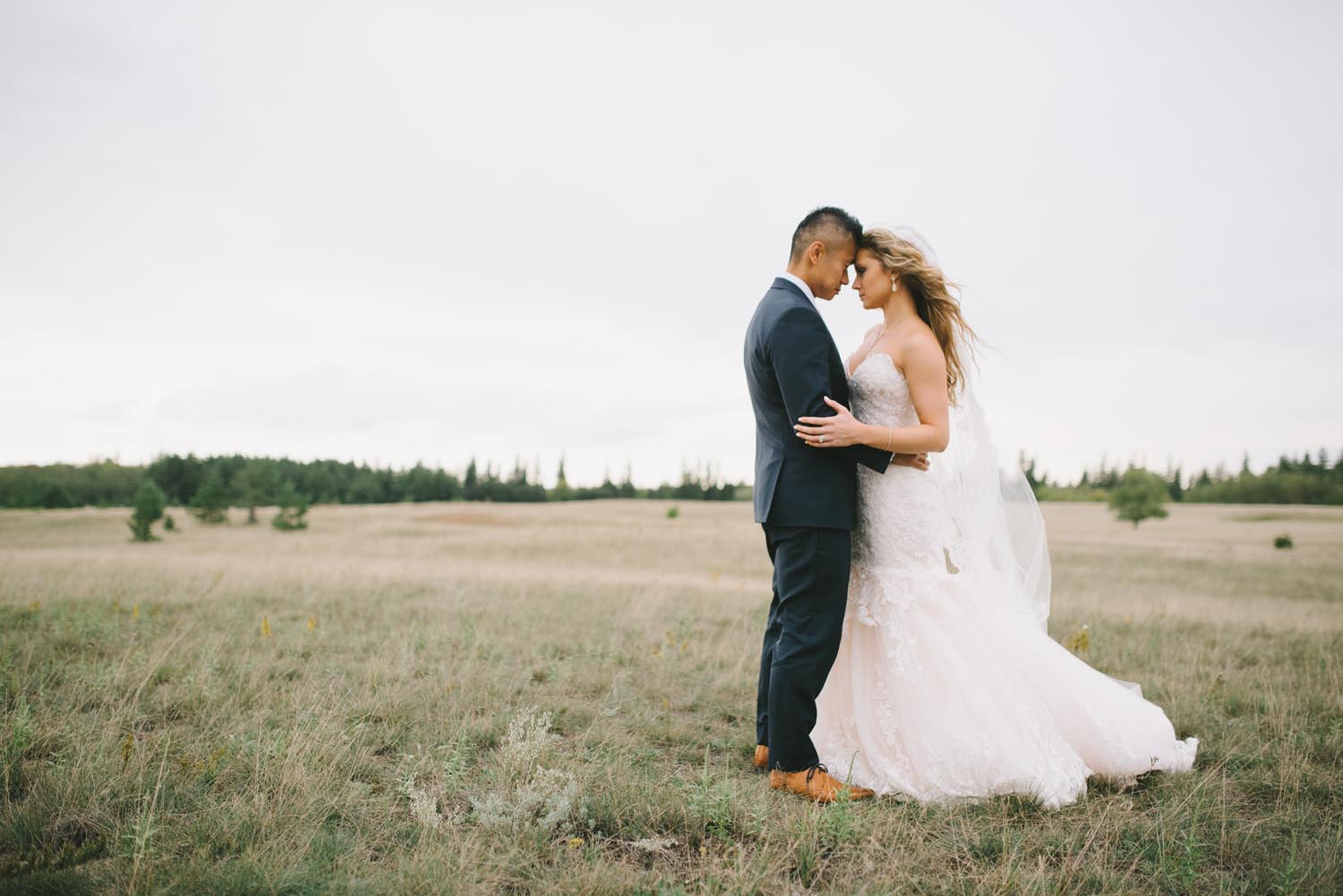 Michelle + Anonh Kampphotography Winnipeg Wedding Photographers 